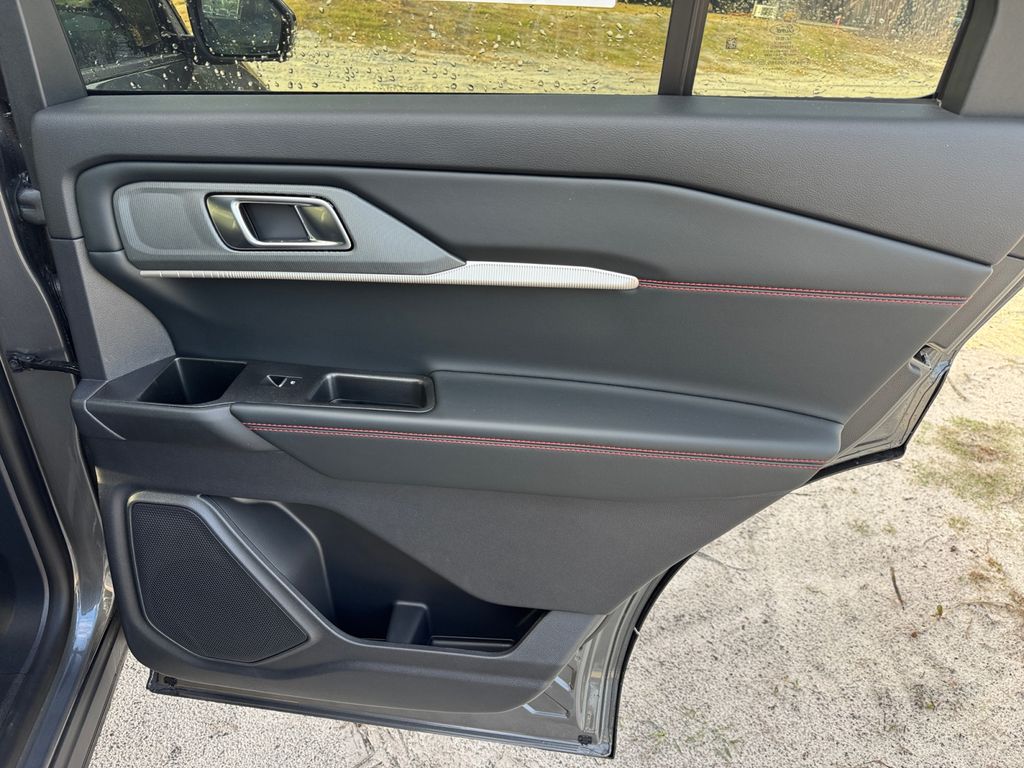 New 2026 Ford Explorer ST-Line - photo 20