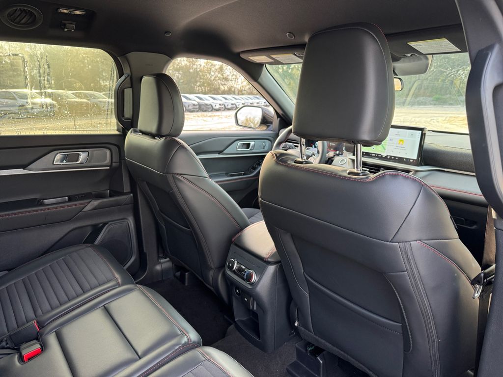 New 2026 Ford Explorer ST-Line - photo 22