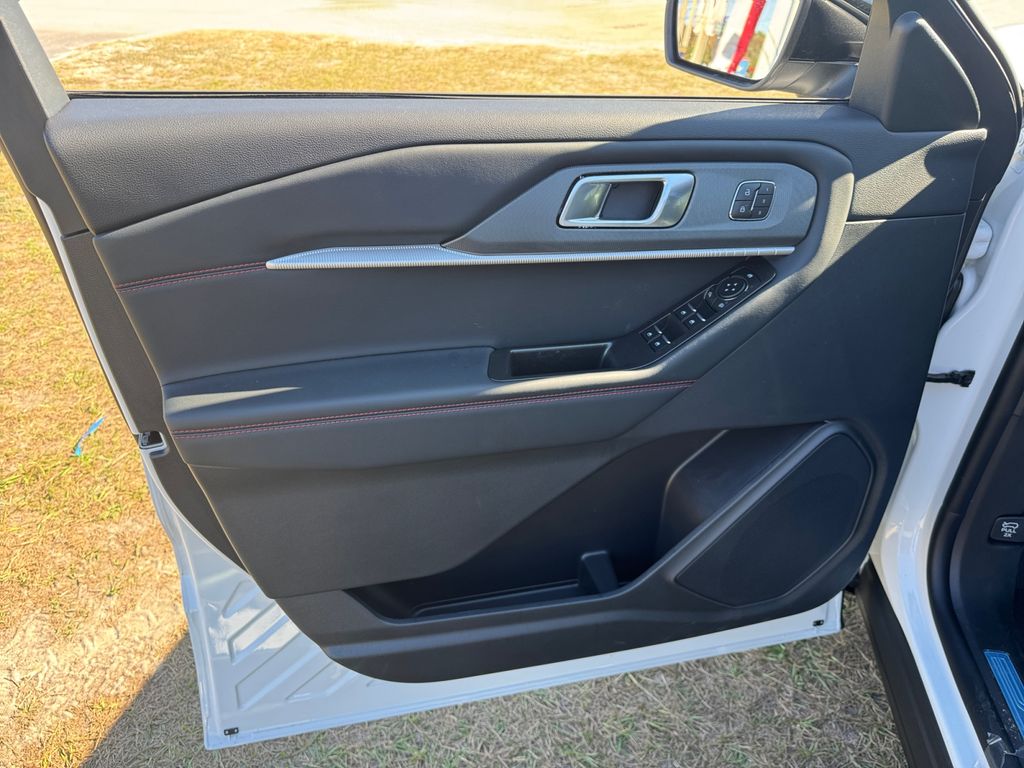 New 2026 Ford Explorer ST-Line - photo 22