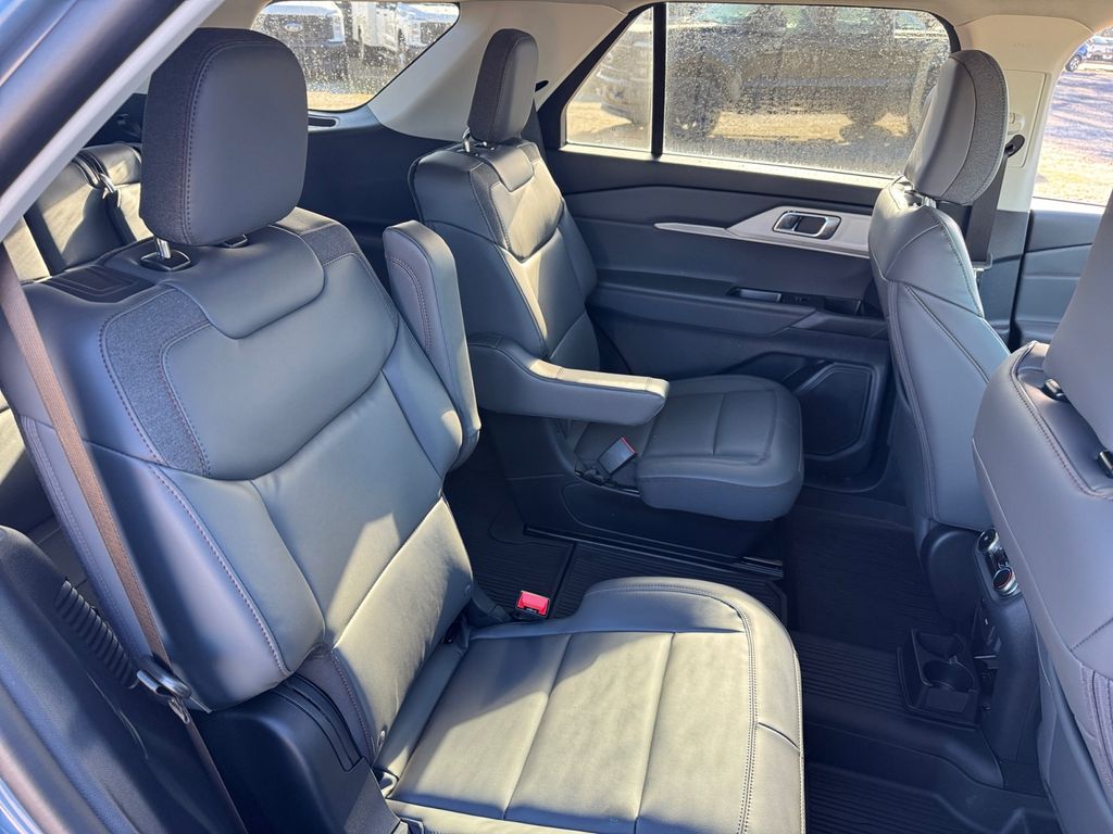 New 2026 Ford Explorer ACTIV - photo 25