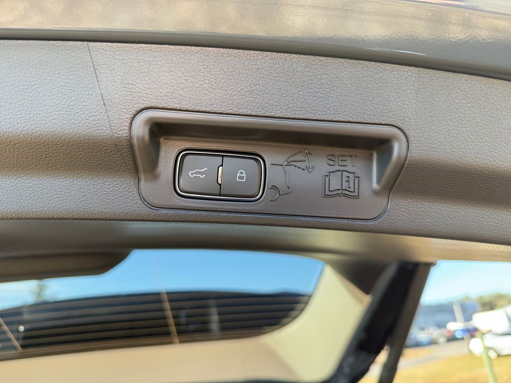 New 2026 Ford Explorer ACTIV - photo 27