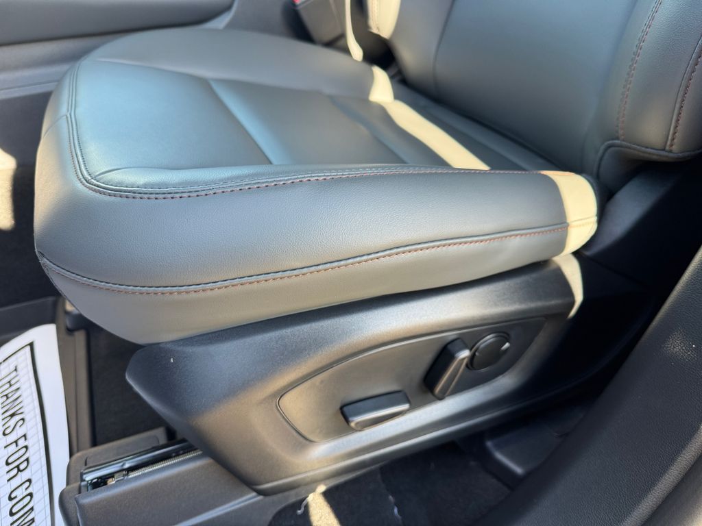 New 2026 Ford Explorer ACTIV - photo 31