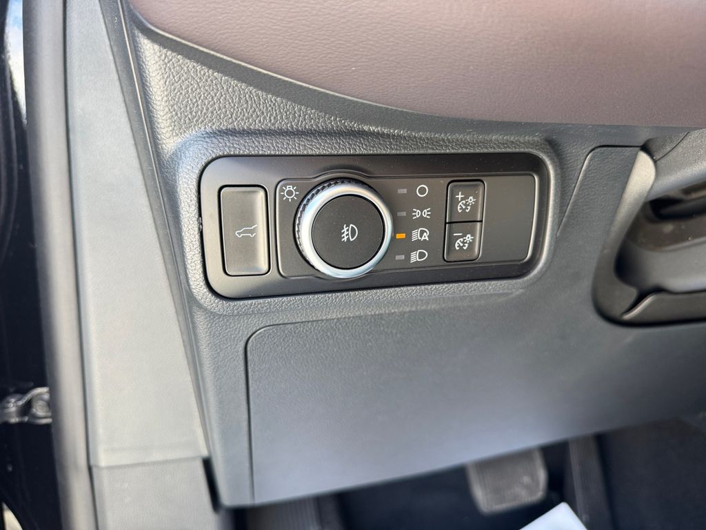 New 2026 Ford Explorer Platinum - photo 28