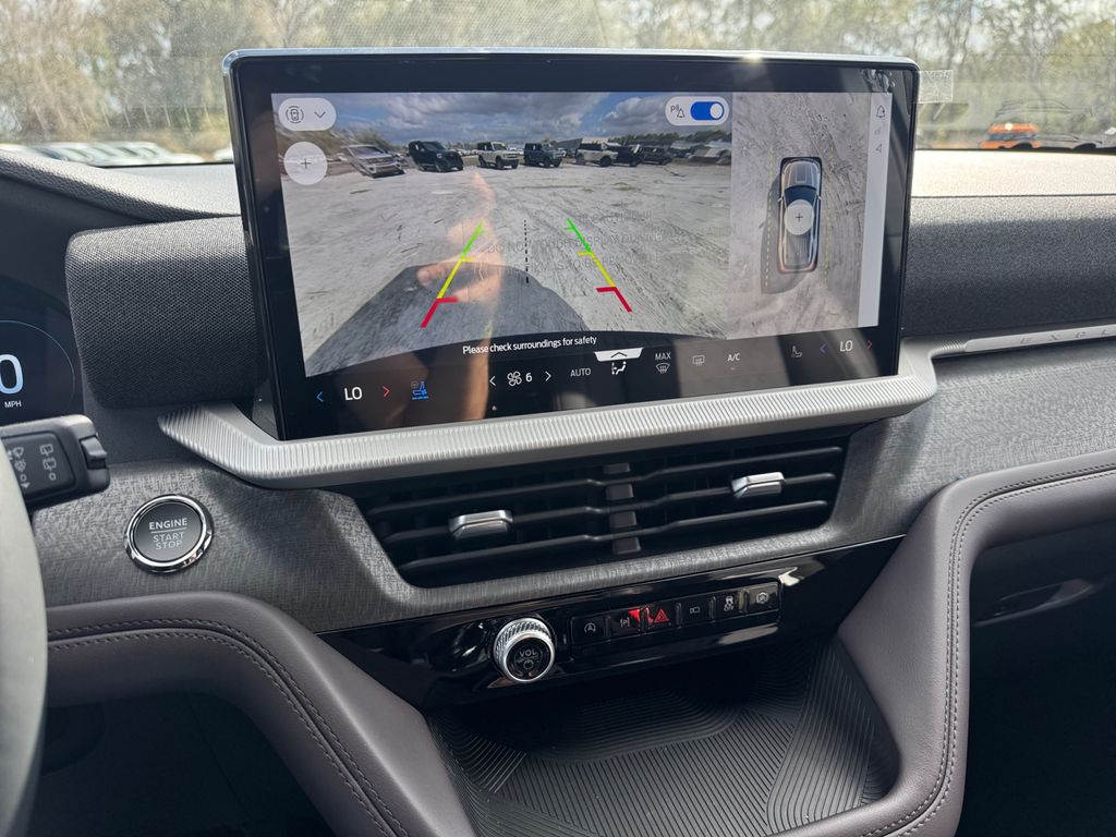 New 2026 Ford Explorer Platinum - photo 32