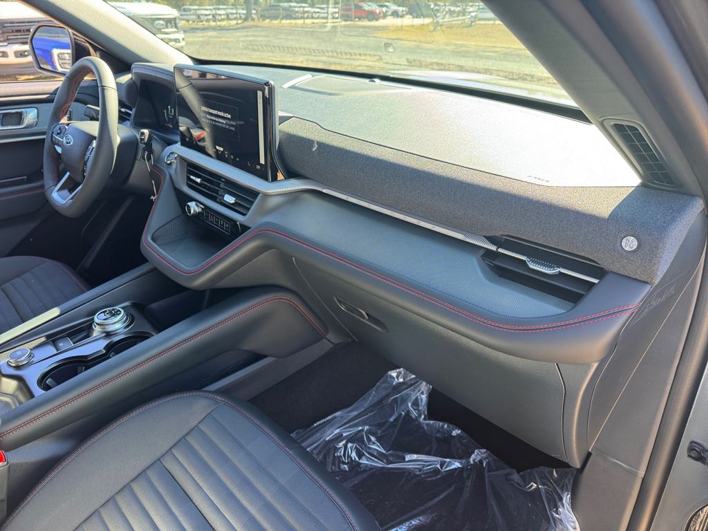 New 2026 Ford Explorer ST-Line - photo 18