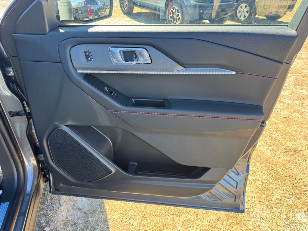 New 2026 Ford Explorer ST-Line - photo 20