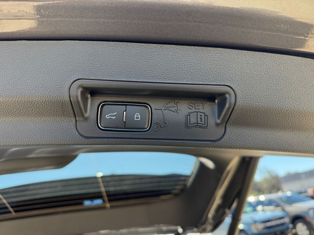 New 2026 Ford Explorer ST-Line - photo 26