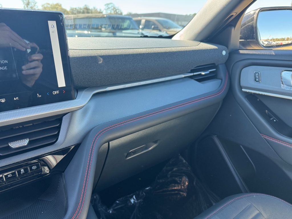 New 2026 Ford Explorer ST-Line - photo 35
