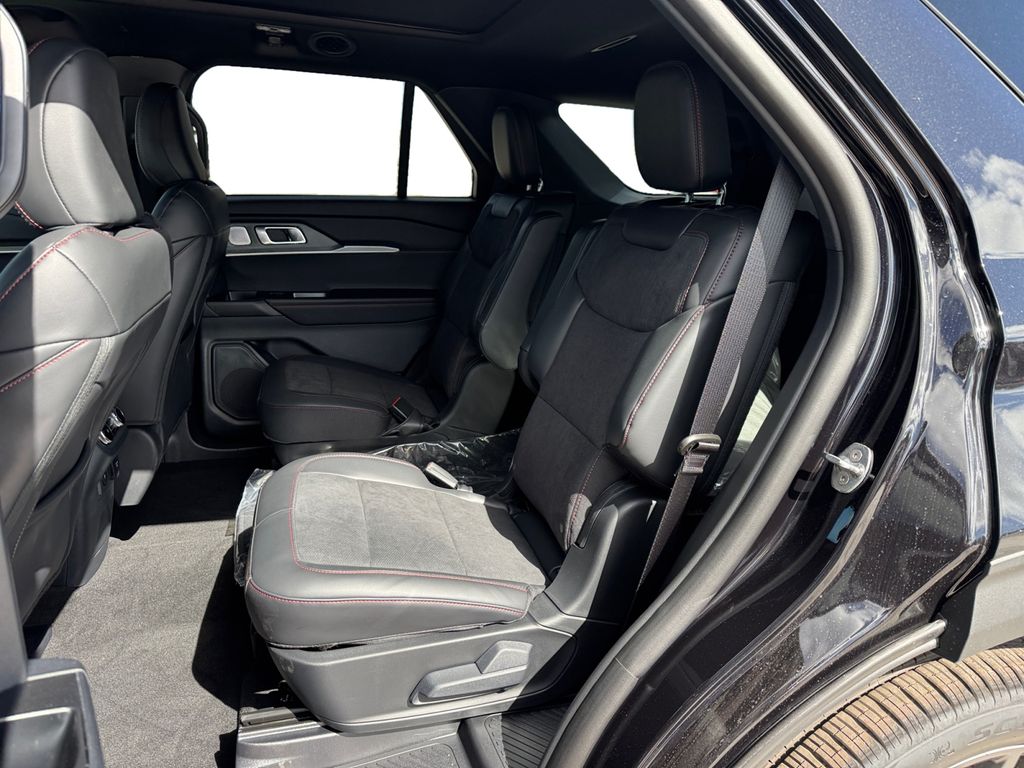 New 2026 Ford Explorer ST - photo 16