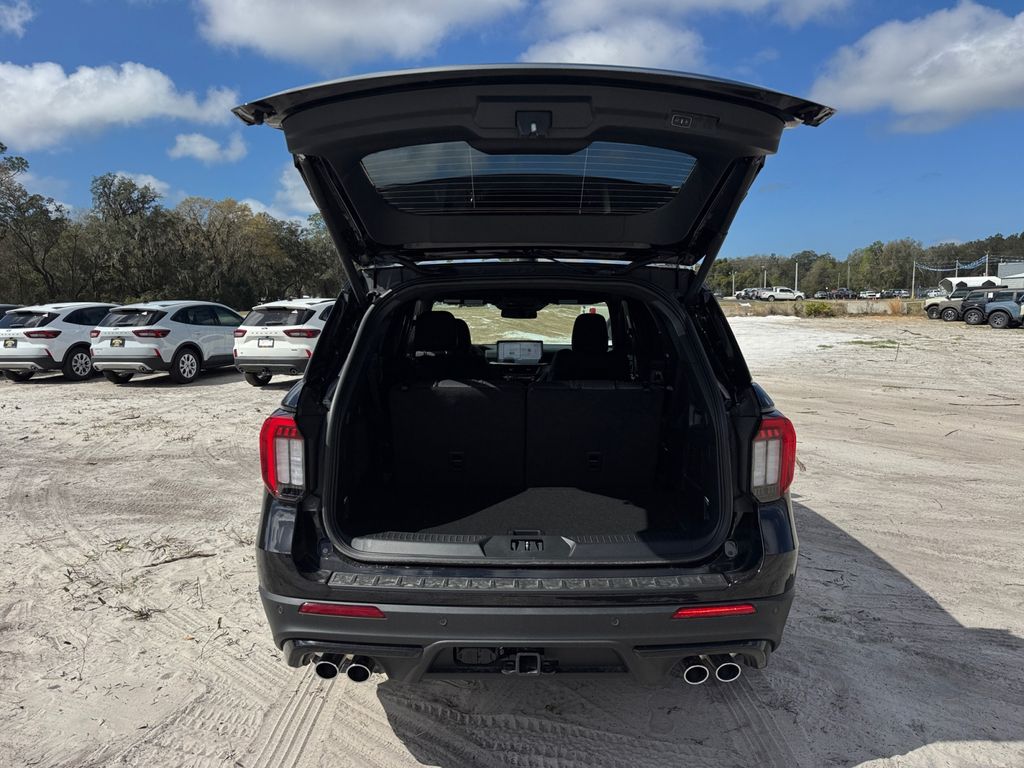 New 2026 Ford Explorer ST - photo 25