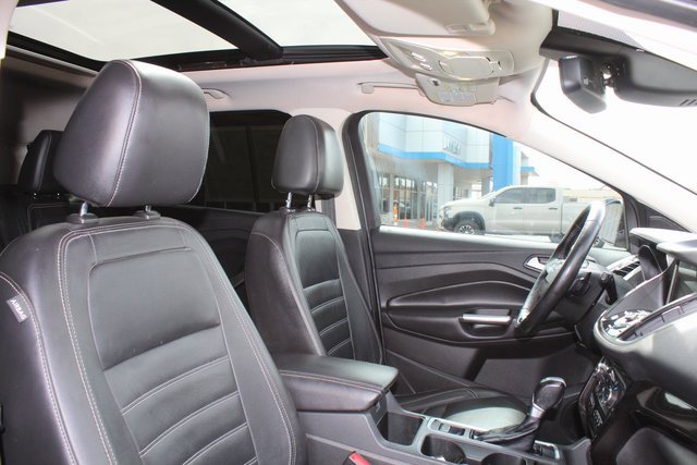Used 2017 Ford Escape Titanium - photo 16