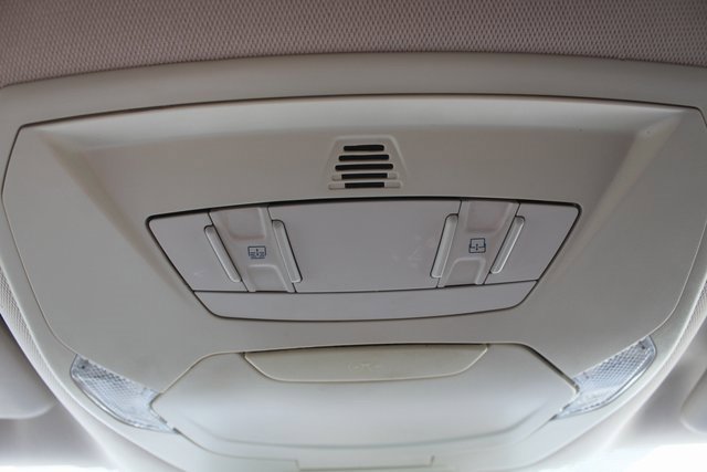 Used 2017 Ford Escape Titanium - photo 32