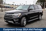 Used 2024 Ford Expedition Limited thumbnail 3