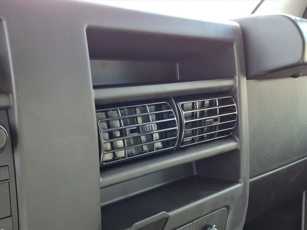New 2025 Chevrolet Express 2500 Empty Cargo Van - photo 23