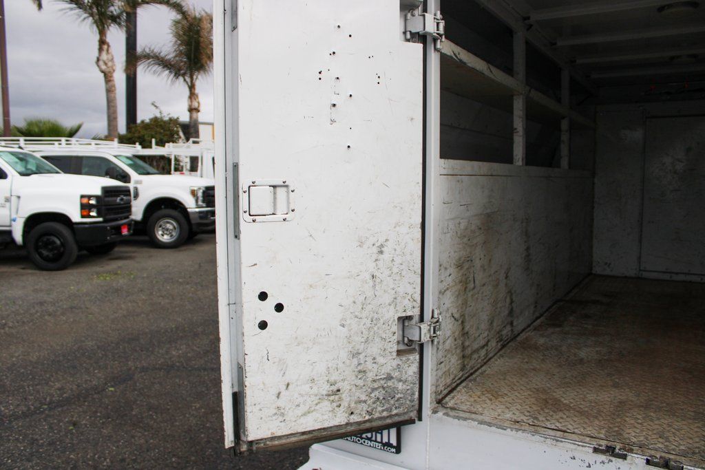 Used 2014 Ford E-350 Cutaway - photo 10