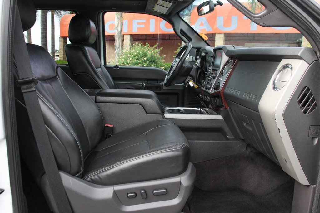 Used 2016 Ford F-250 Lariat Crew Cab - photo 40