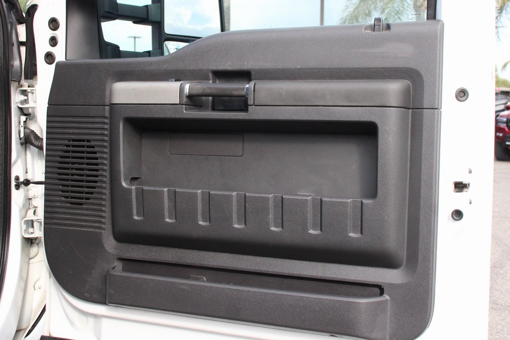 Used 2016 Ford F-250 Lariat Crew Cab - photo 41