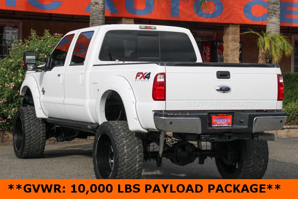 Used 2016 Ford F-250 Lariat Crew Cab - photo 5