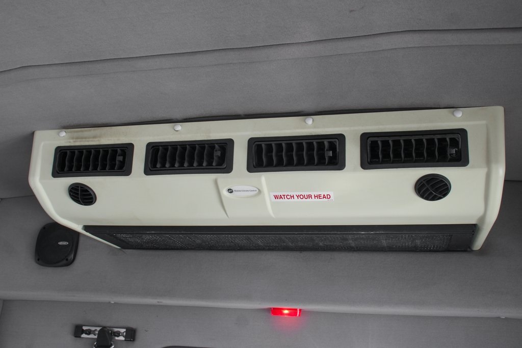 Used 2012 Ford E-450 Cutaway - photo 18