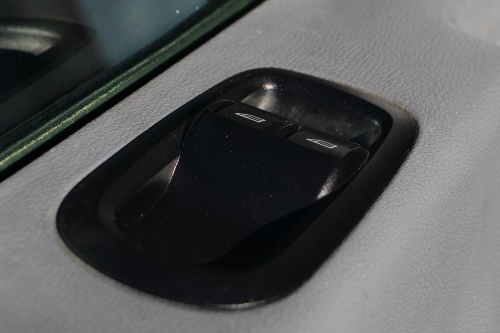 Used 2015 Ford Transit 150 Medium Roof Empty Cargo Van - photo 20