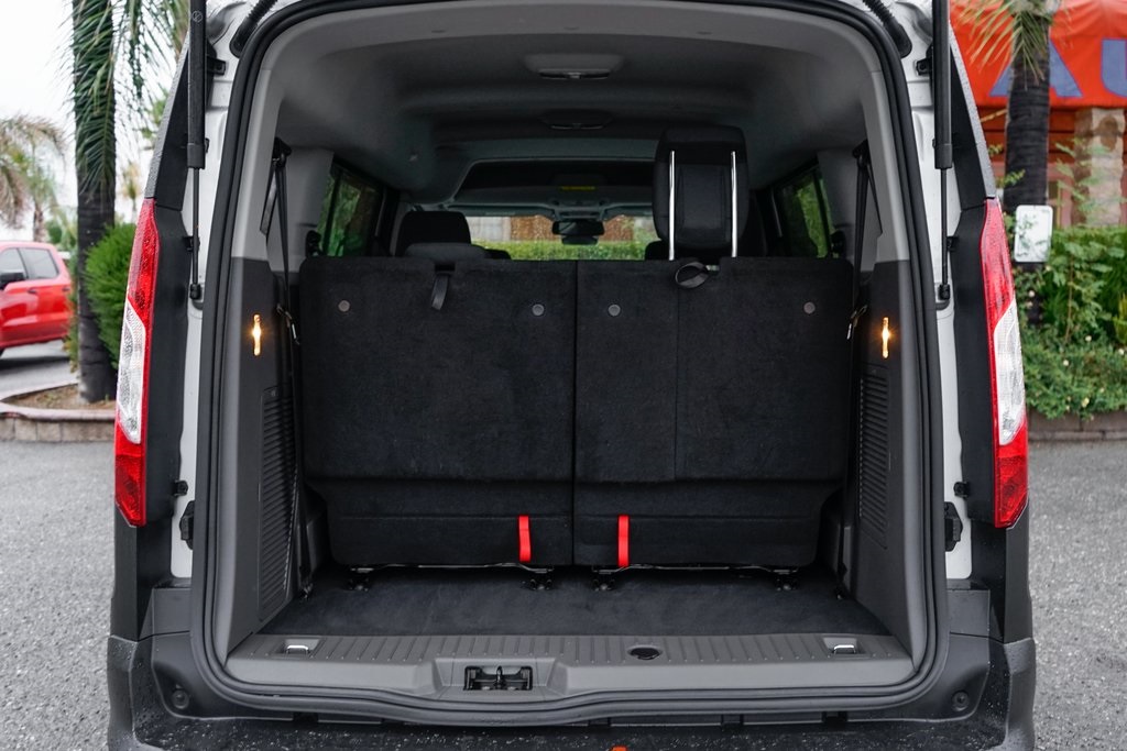 Used 2021 Ford Transit Connect Empty Cargo Van - photo 8