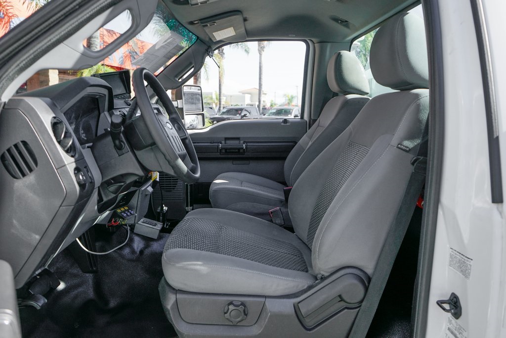Used 2012 Ford F-550 Regular Cab Cab Chassis - photo 19