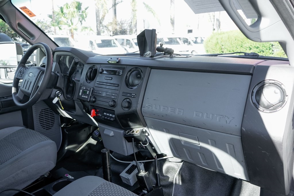 Used 2012 Ford F-550 Regular Cab Cab Chassis - photo 34