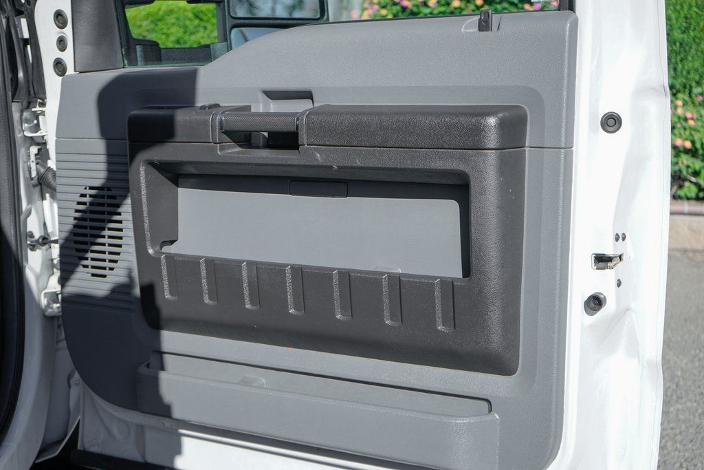 Used 2012 Ford F-550 Regular Cab Cab Chassis - photo 37