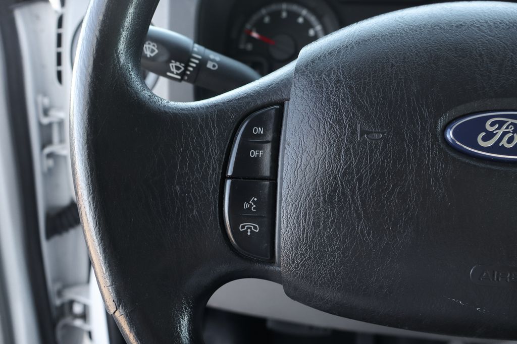Used 2017 Ford E-450 Cutaway - photo 22