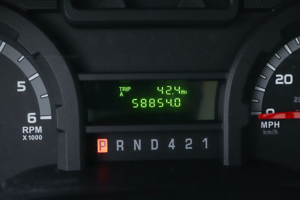 Used 2017 Ford E-450 Cutaway - photo 23