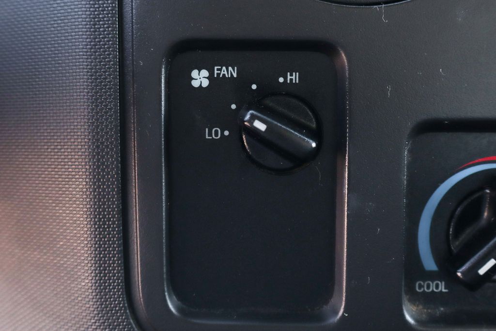 Used 2017 Ford E-450 Cutaway - photo 26