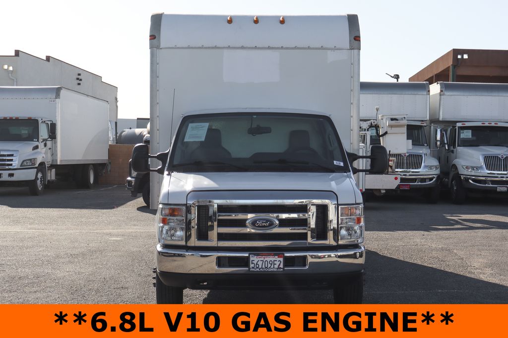 Used 2017 Ford E-450 Cutaway - photo 3