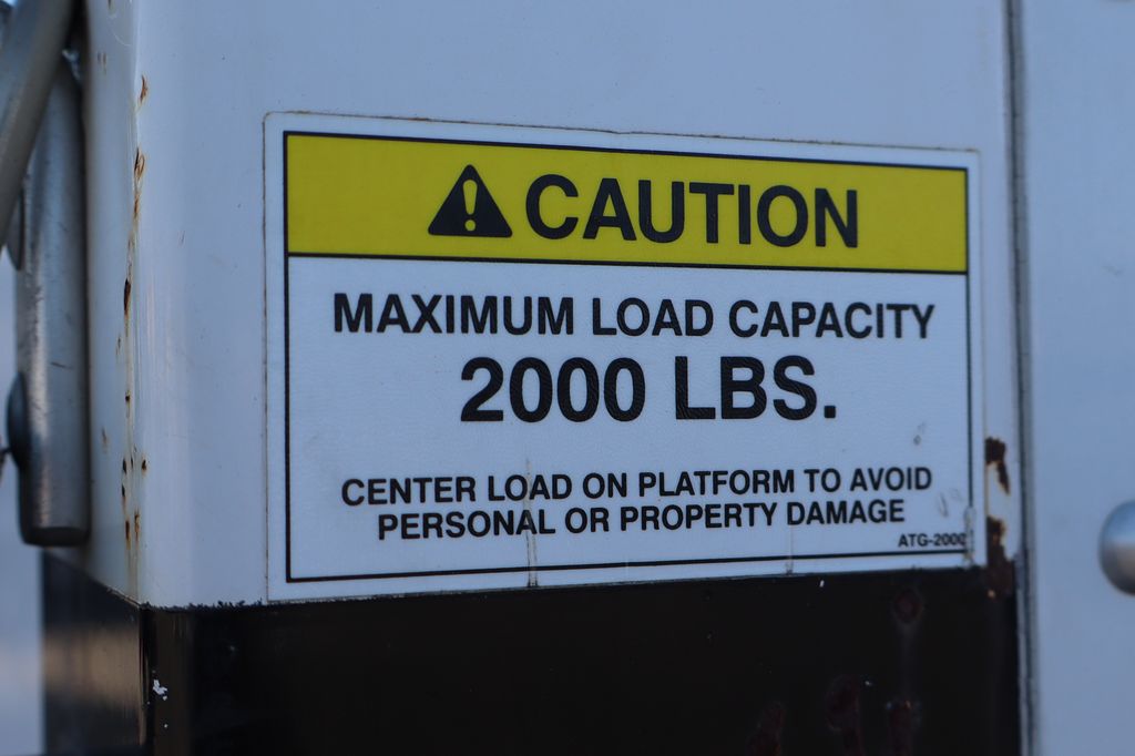 Used 2017 Ford E-450 Cutaway - photo 42