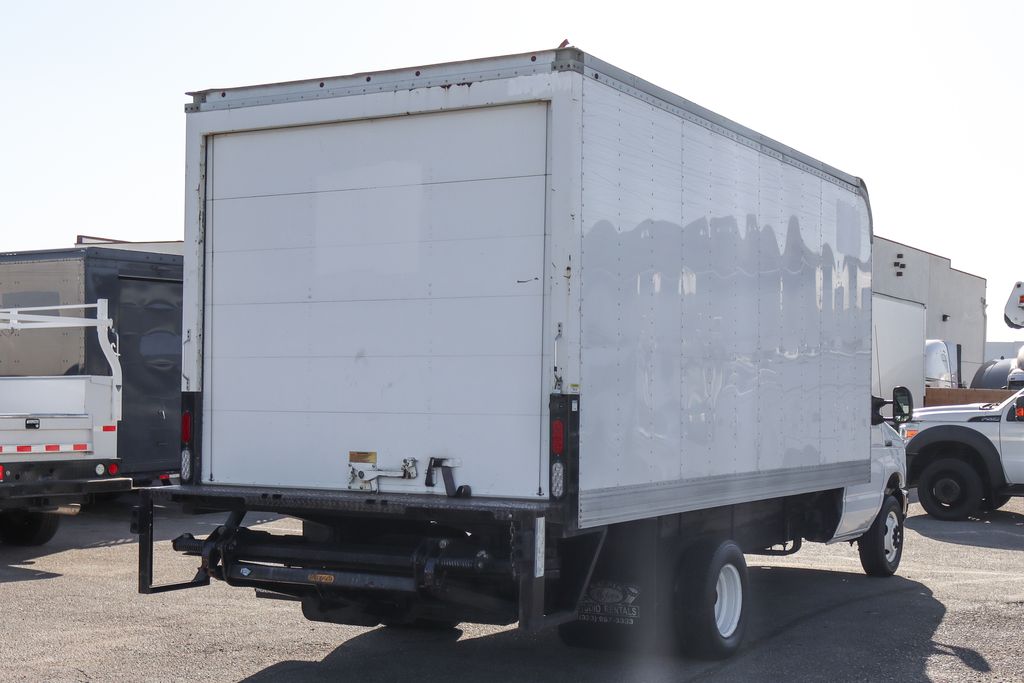 Used 2017 Ford E-450 Cutaway - photo 9