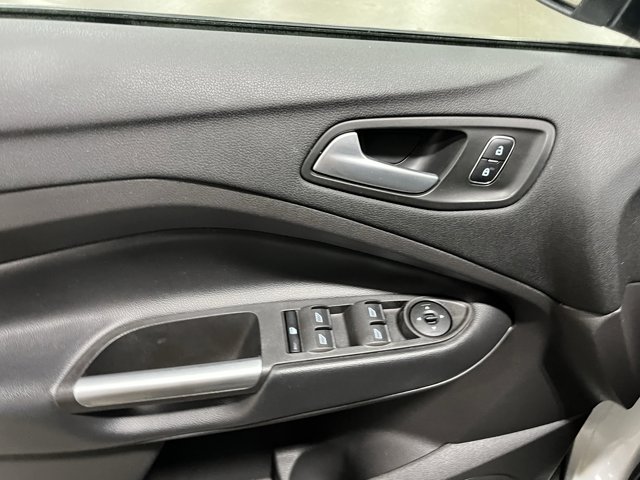 Used 2019 Ford Escape SE 4WD SUV - photo 10