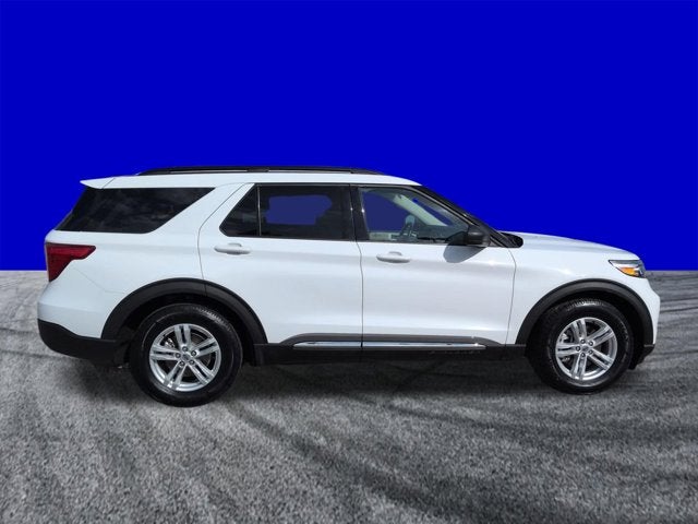 Used 2024 Ford Explorer XLT - photo 3
