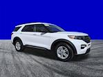 Used 2024 Ford Explorer XLT thumbnail 2