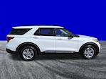 Used 2024 Ford Explorer XLT thumbnail 3