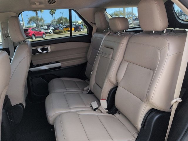 Used 2024 Ford Explorer XLT - photo 14