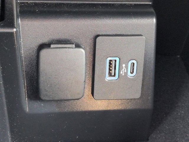 Used 2024 Ford Explorer XLT - photo 21