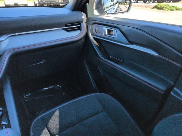 Used 2025 Ford Explorer ST - photo 17