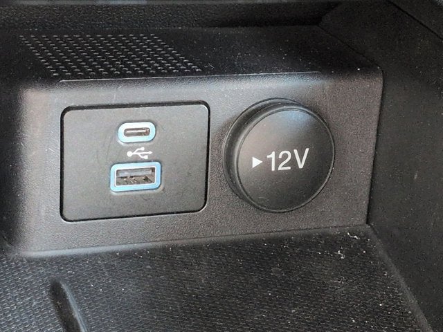 Used 2022 Ford Escape SE - photo 22