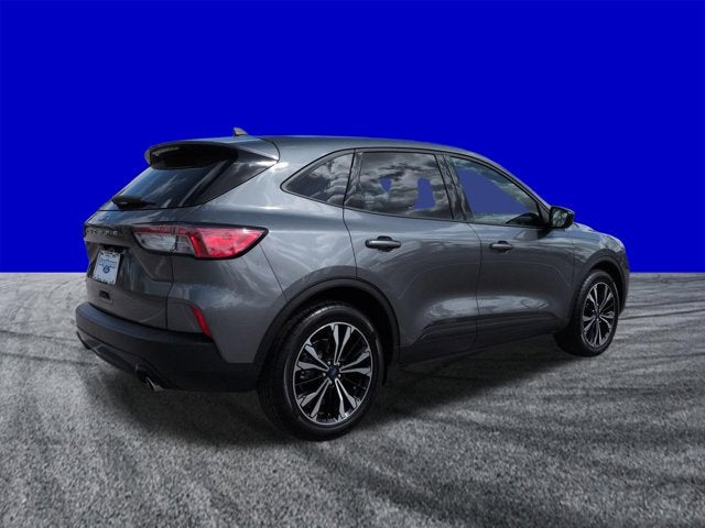Used 2022 Ford Escape SE - photo 4