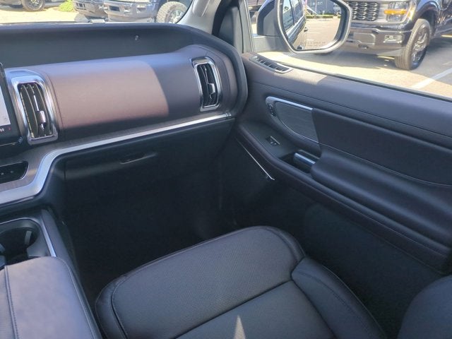 New 2025 Ford Expedition Platinum - photo 17