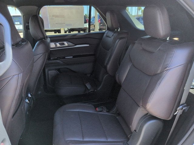 New 2026 Ford Explorer Platinum - photo 14