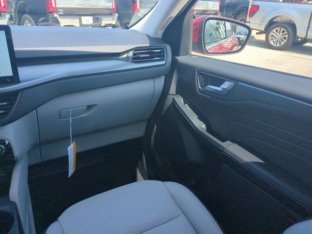 New 2025 Ford Escape - photo 17