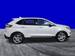 Used 2016 Ford Edge Titanium thumbnail 3