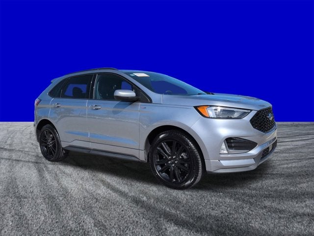 Used 2023 Ford Edge - photo 2