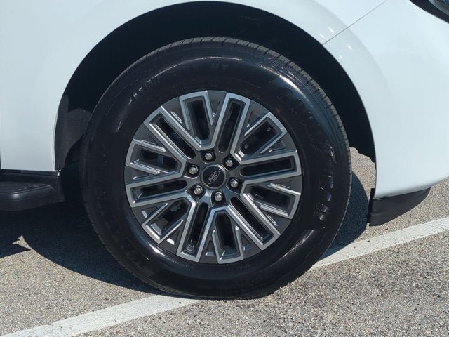 New 2026 Ford Expedition MAX Platinum - photo 4