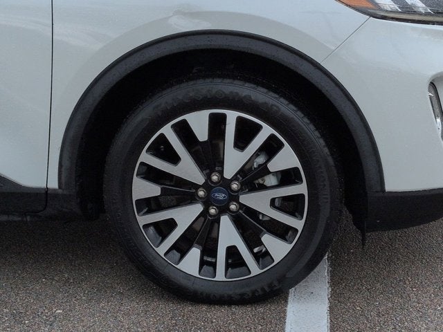 Used 2020 Ford Escape SEL - photo 11